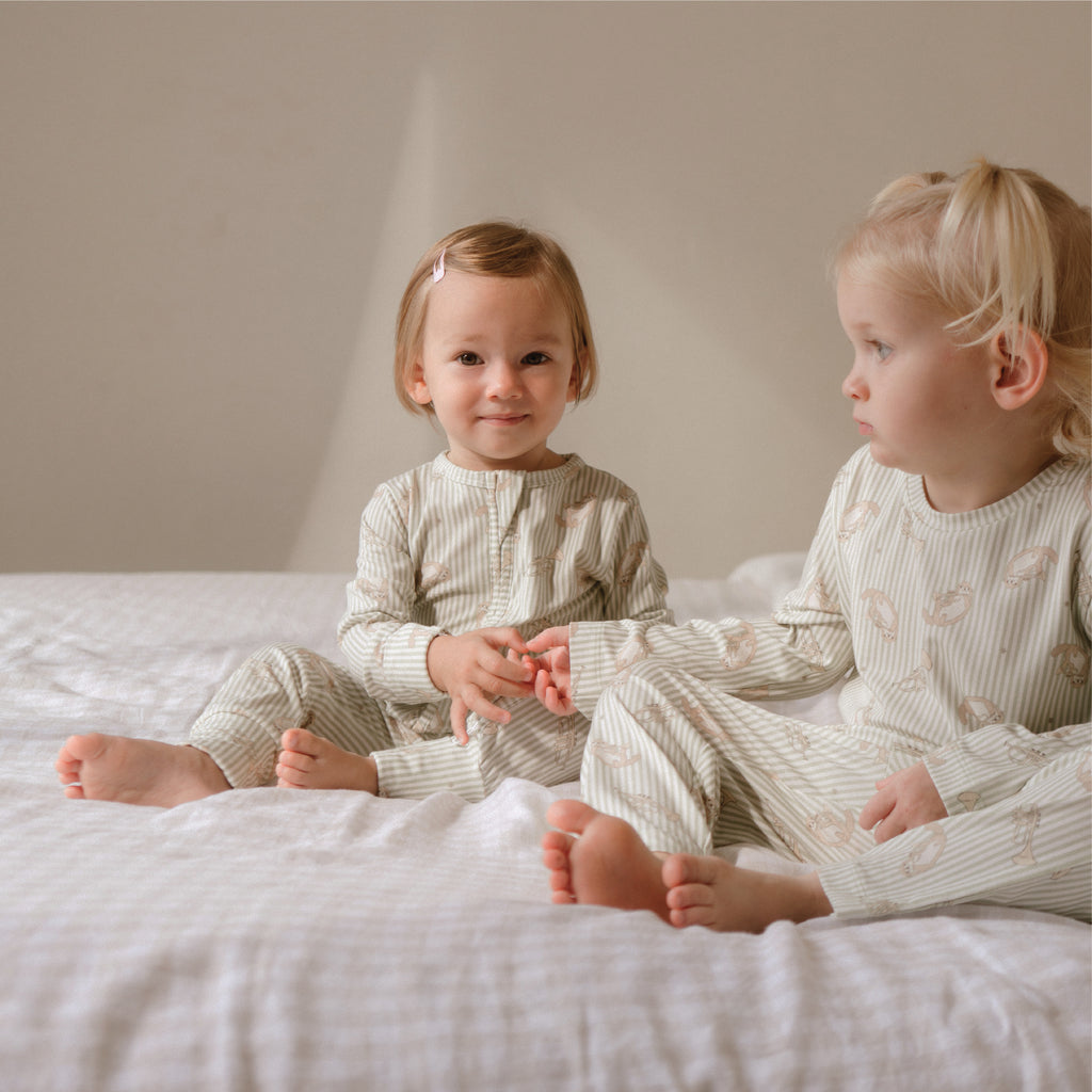 Ottie & Ollie Sleepsuit in Little Symphony